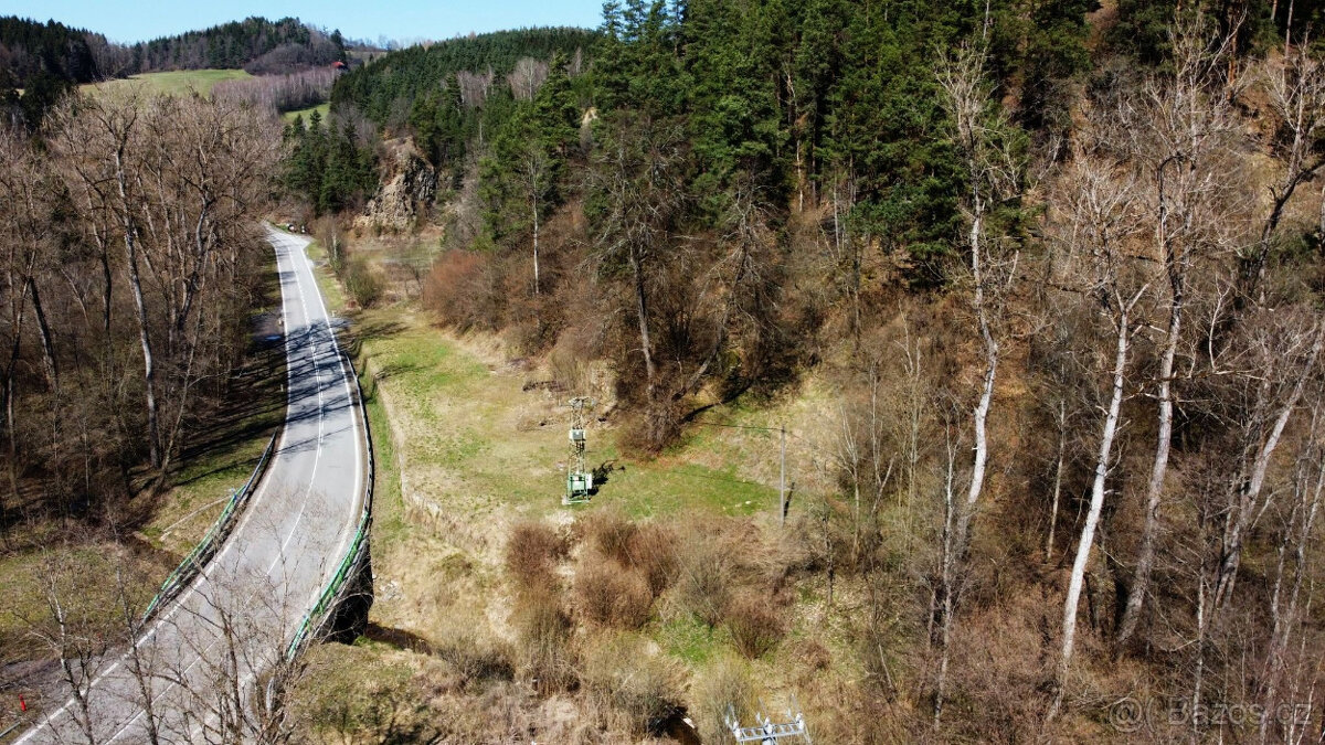 Komplex pozemků se staveb. potenciálem – Annín, Šumava