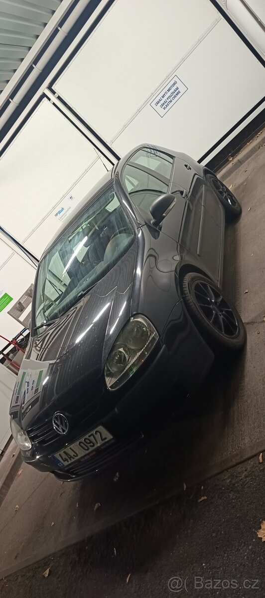 Volkswagen Golf V 1.4 59kW, benzín, r.v. 06/2007