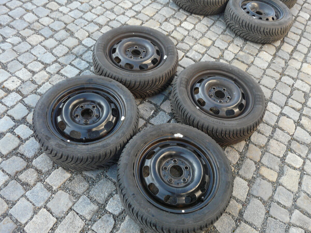 ZIMNÍ PNEU + DISKY 195/50R15 KLEBER MERCEDES15"