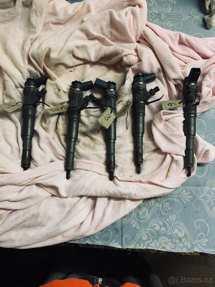 Vstřikovače BMW e53 160kW r.v.2005