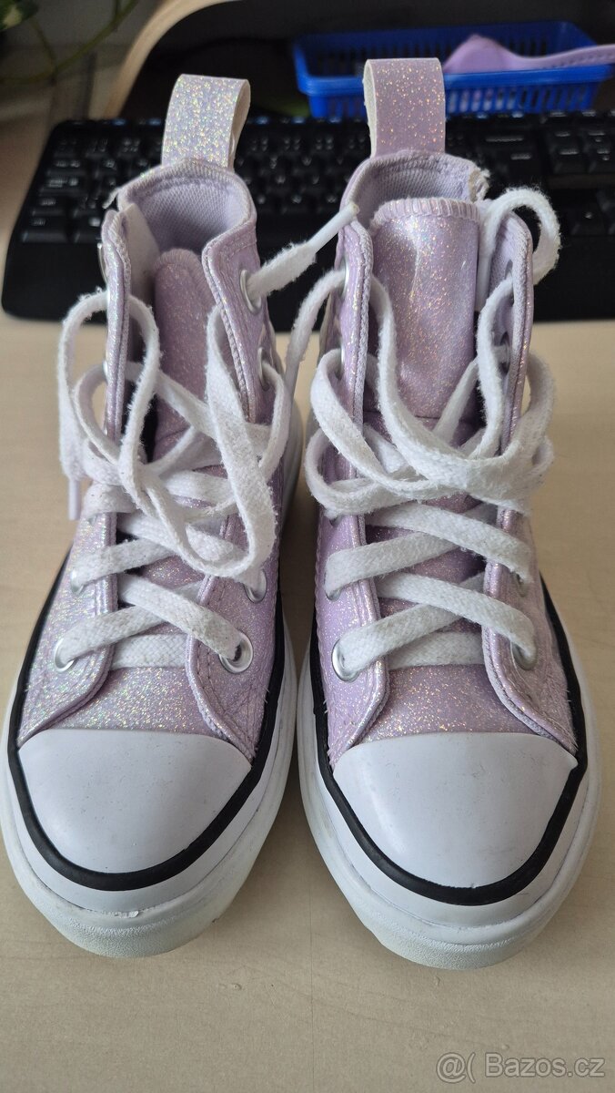 Prodám dívčí kotníkové boty CONVERSE ALL STAR, vel. 28