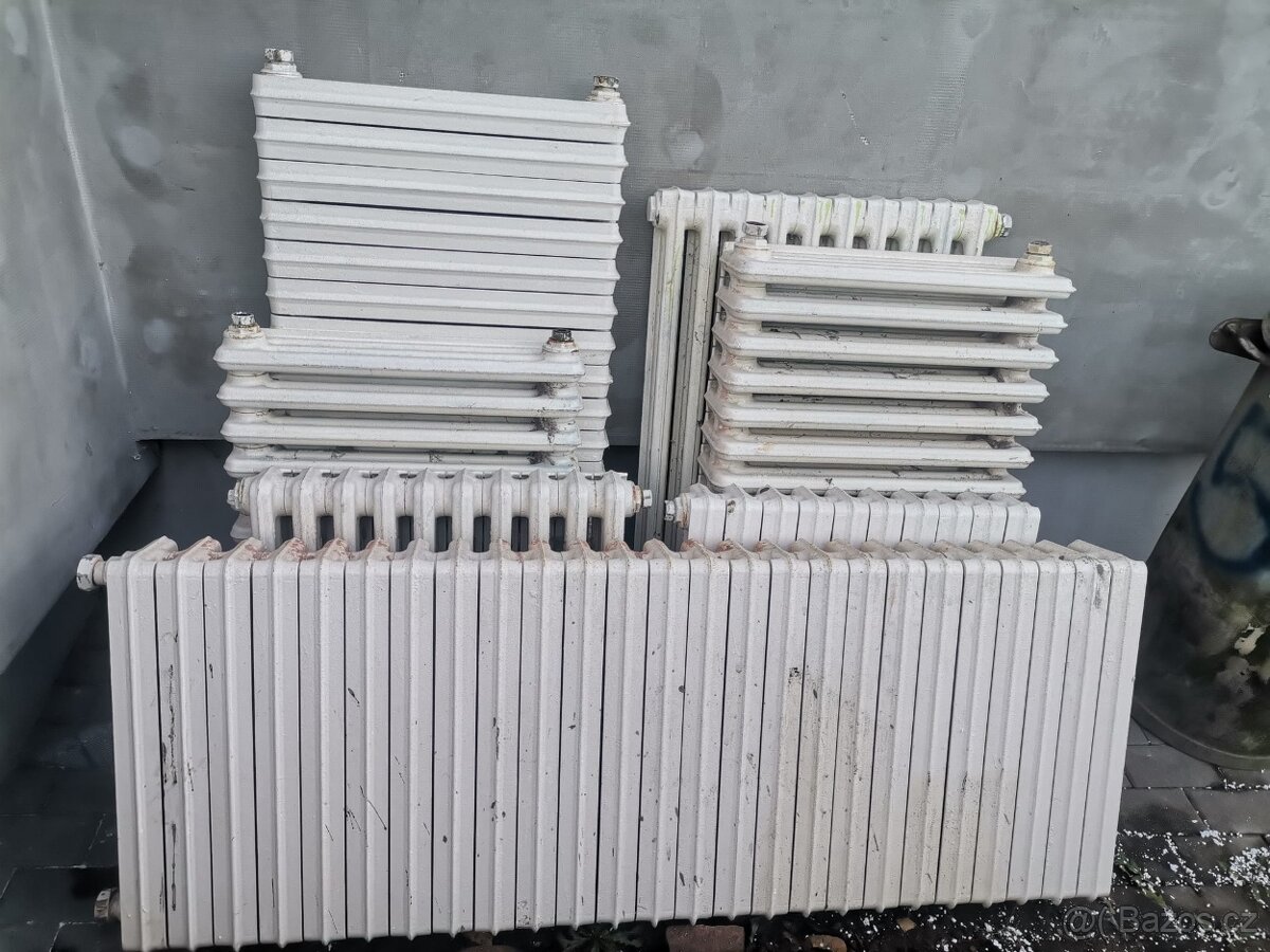 Prodám litinové radiátory