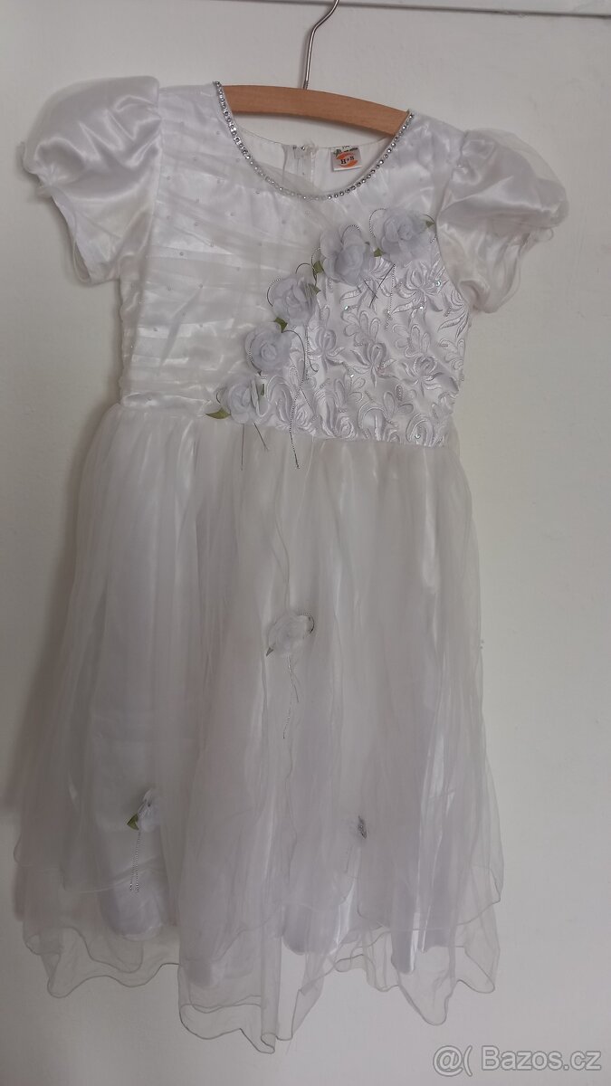 Dívčí šaty velikost 116