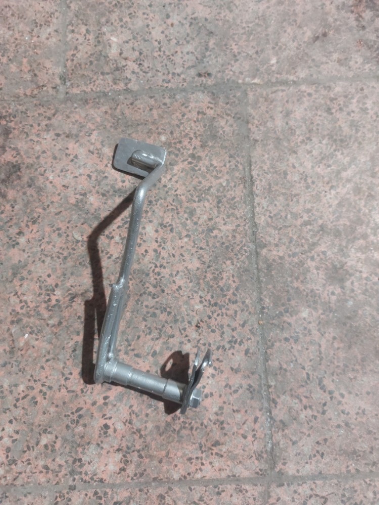 Prodám brzdový pedál jawa 20