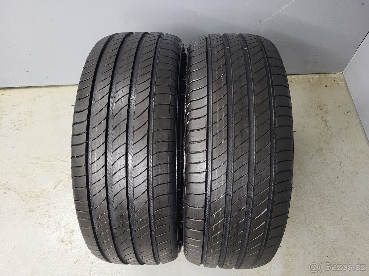 2x 215/45R17 Michelin Primacy 4