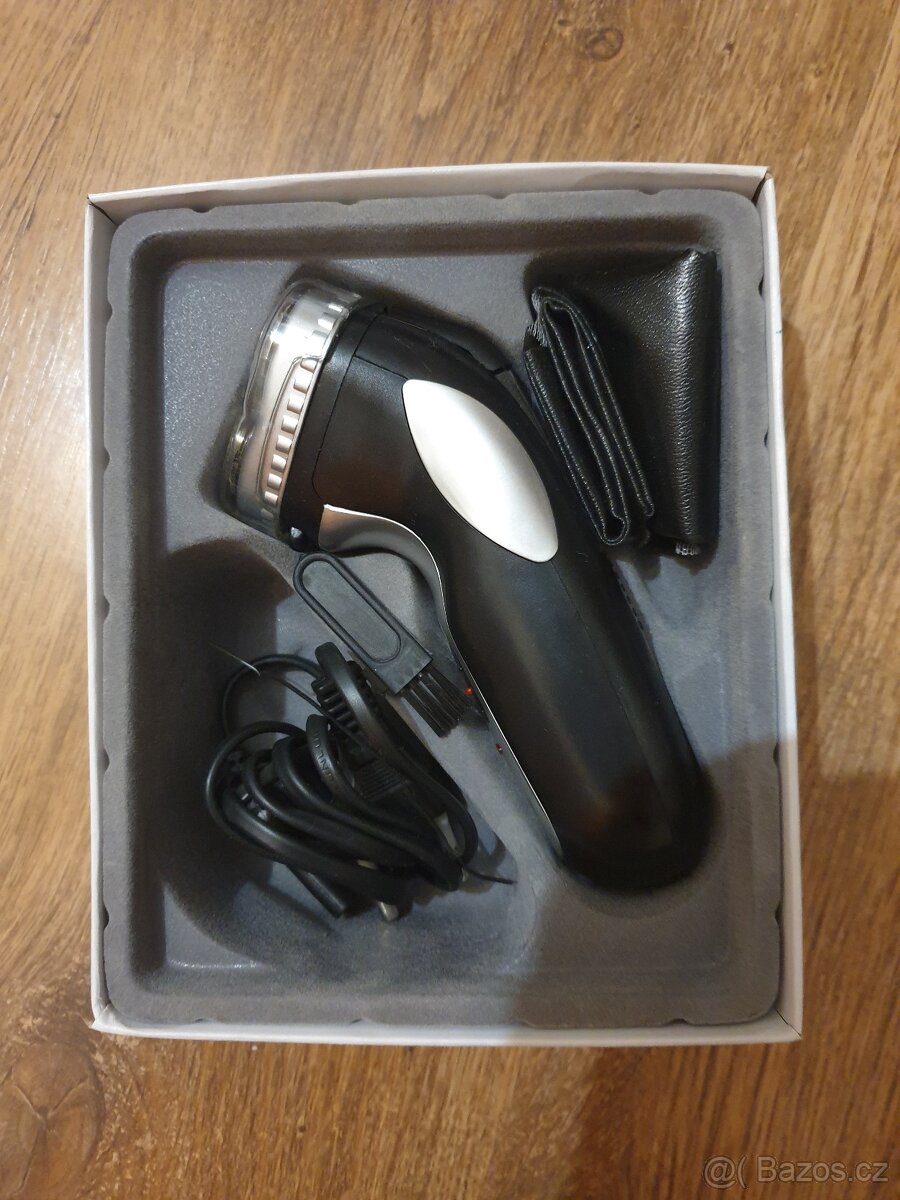 Holící strojek Princeshave