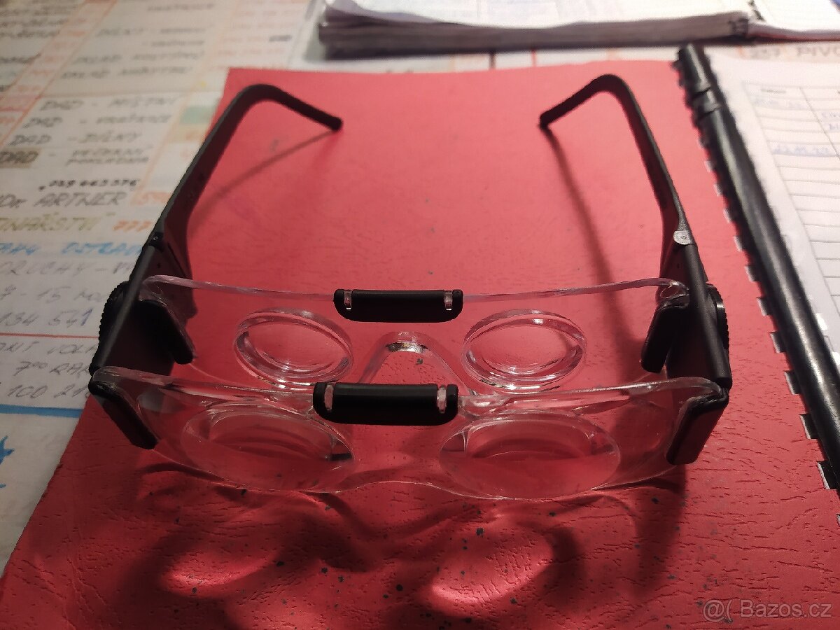 Lupové binokulární brýle