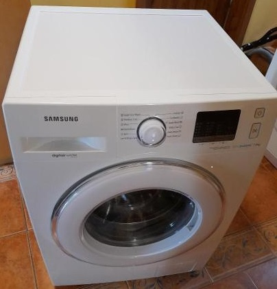 Pračka Samsung WF70F5E2U2W na 7kg - TOP