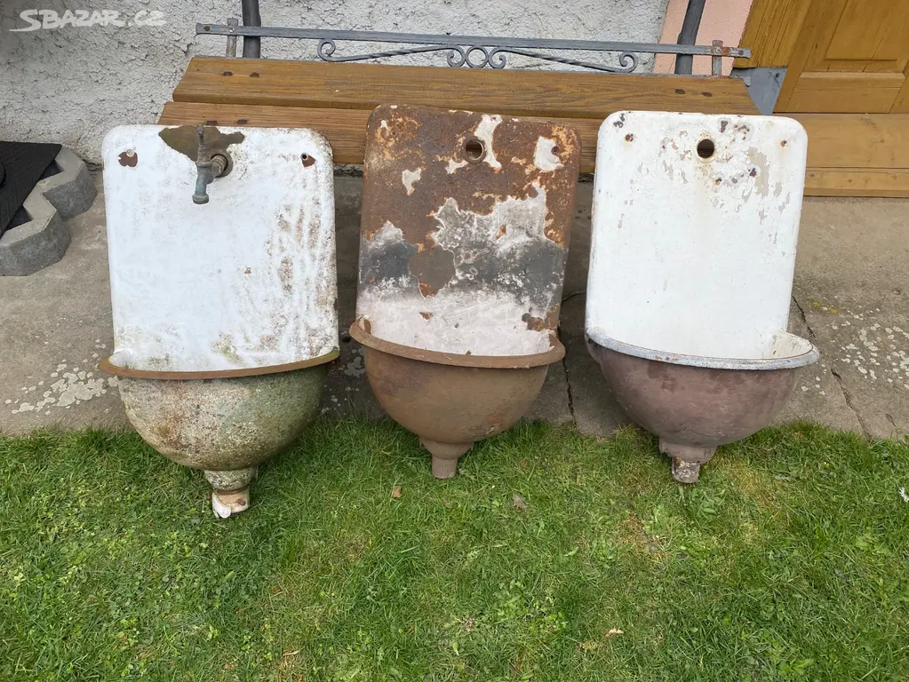 Stara litinvoa vylevka, vylevky