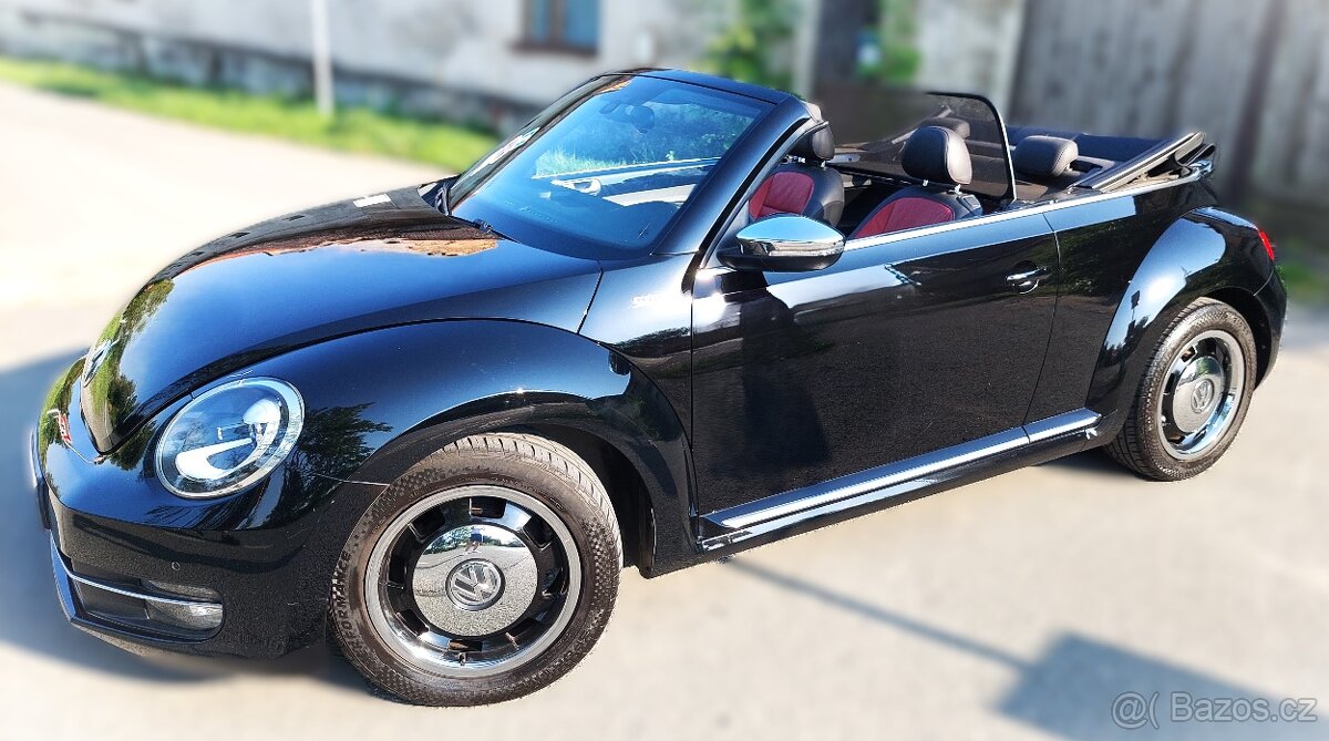 Volkswagen New Beetle Cabrio 1.6 limitovaná edice