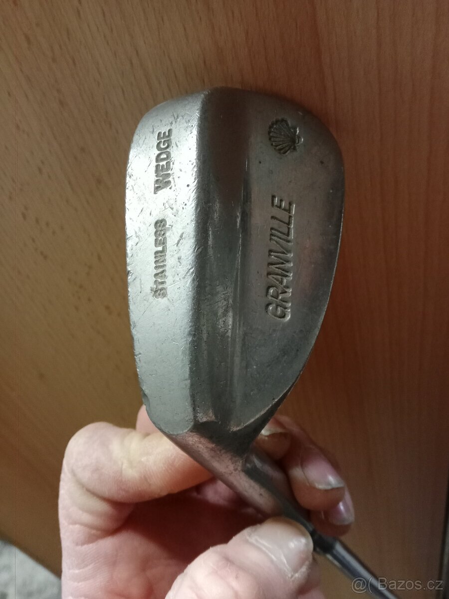 Golfové hole