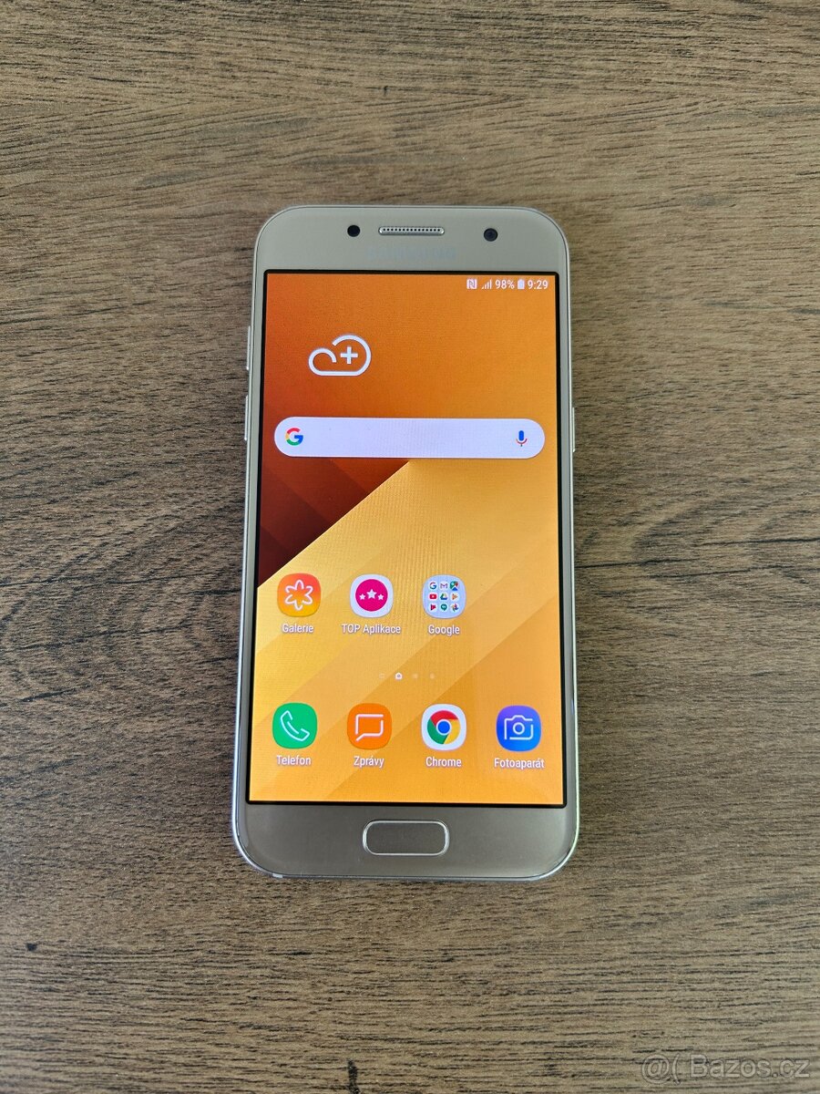 Samsung SM-A320 GOLD