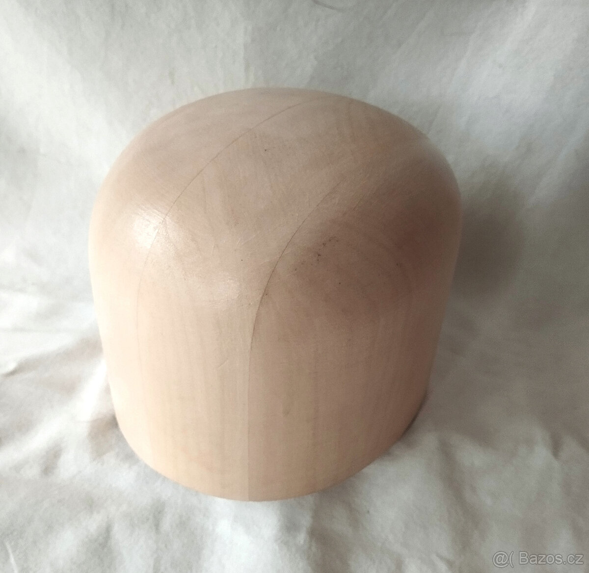 Dřevěná modistická forma na klobouky