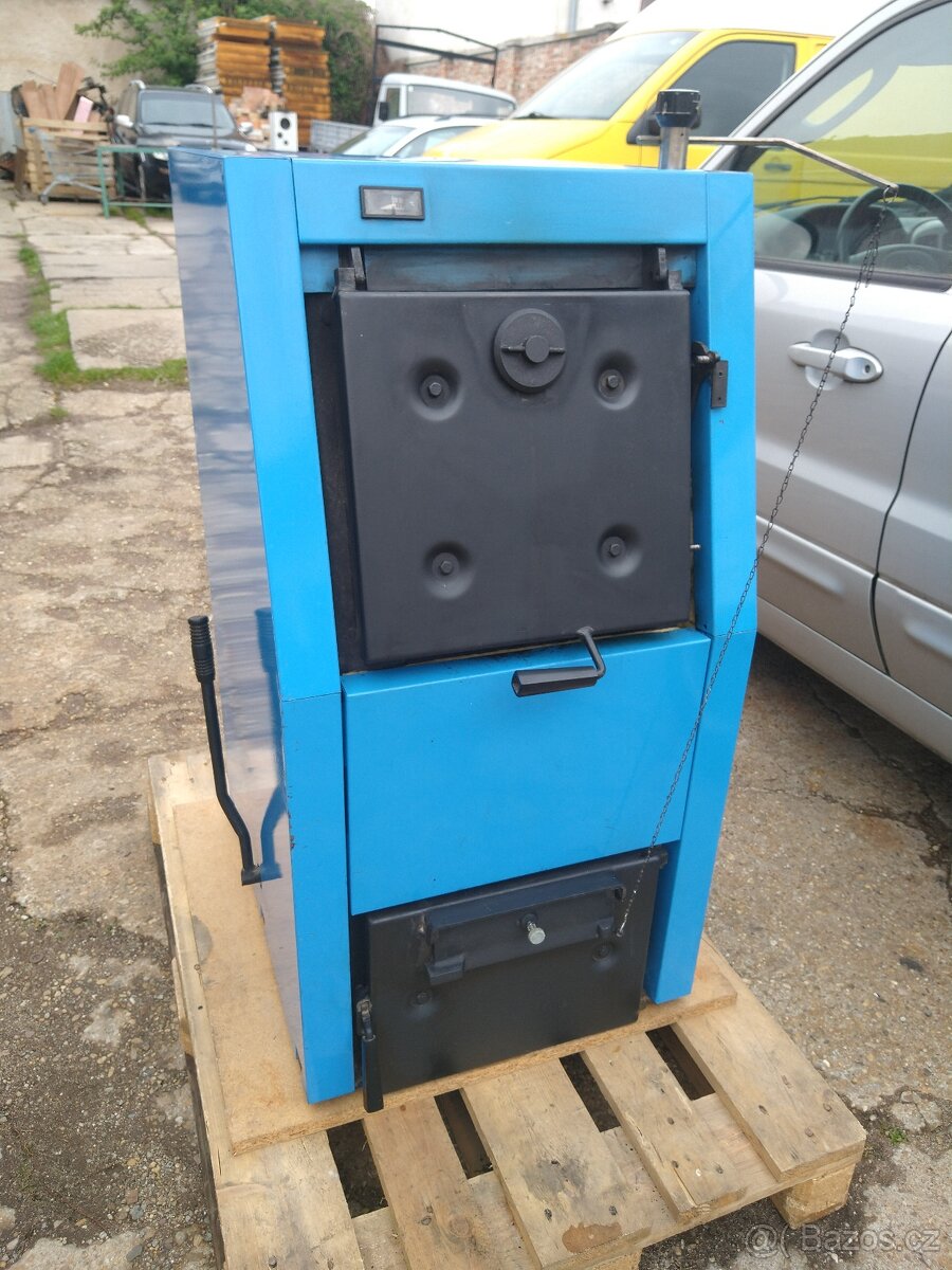 Kotel na tuhé palivo - Buderus 29 kw