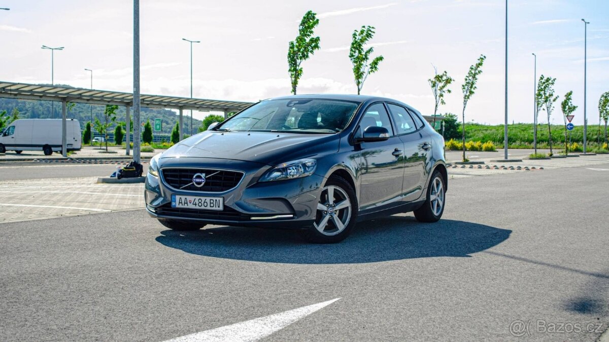 Volvo V40 D2 Momentum
