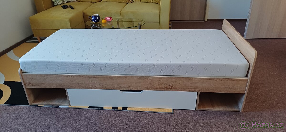 Postel s úložným prostorem 200x90cm