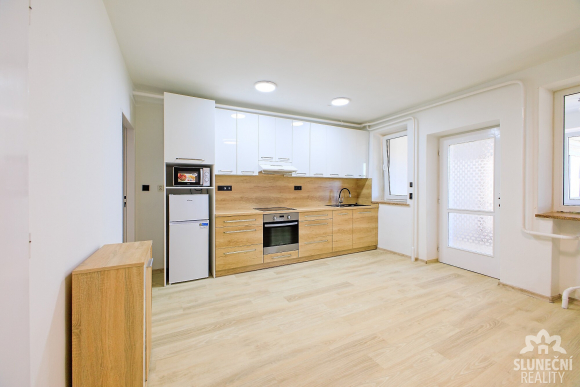 Pronájem bytu 3+kk, 77 m², Tupesy