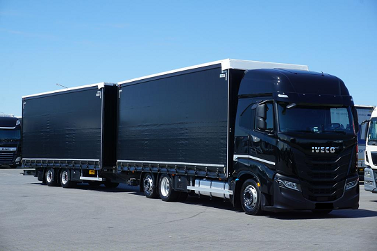 IVECO S-WAY 510 6x2 - velkoobjemová souprava průjezdná