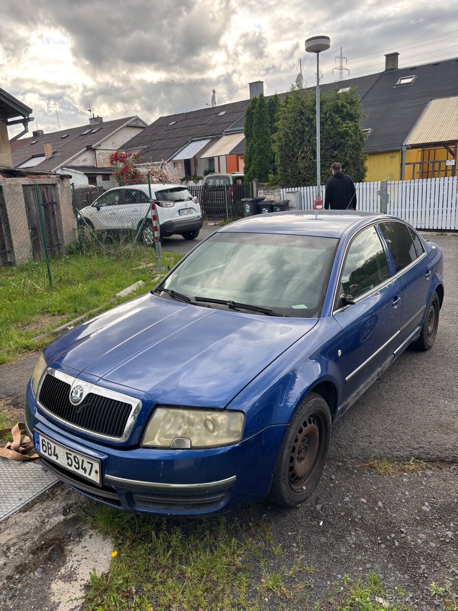 ŠKODA SUPERB 2.5TDI 114KW ČÍST INFO