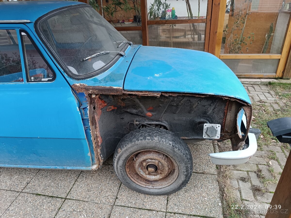 Škoda 100