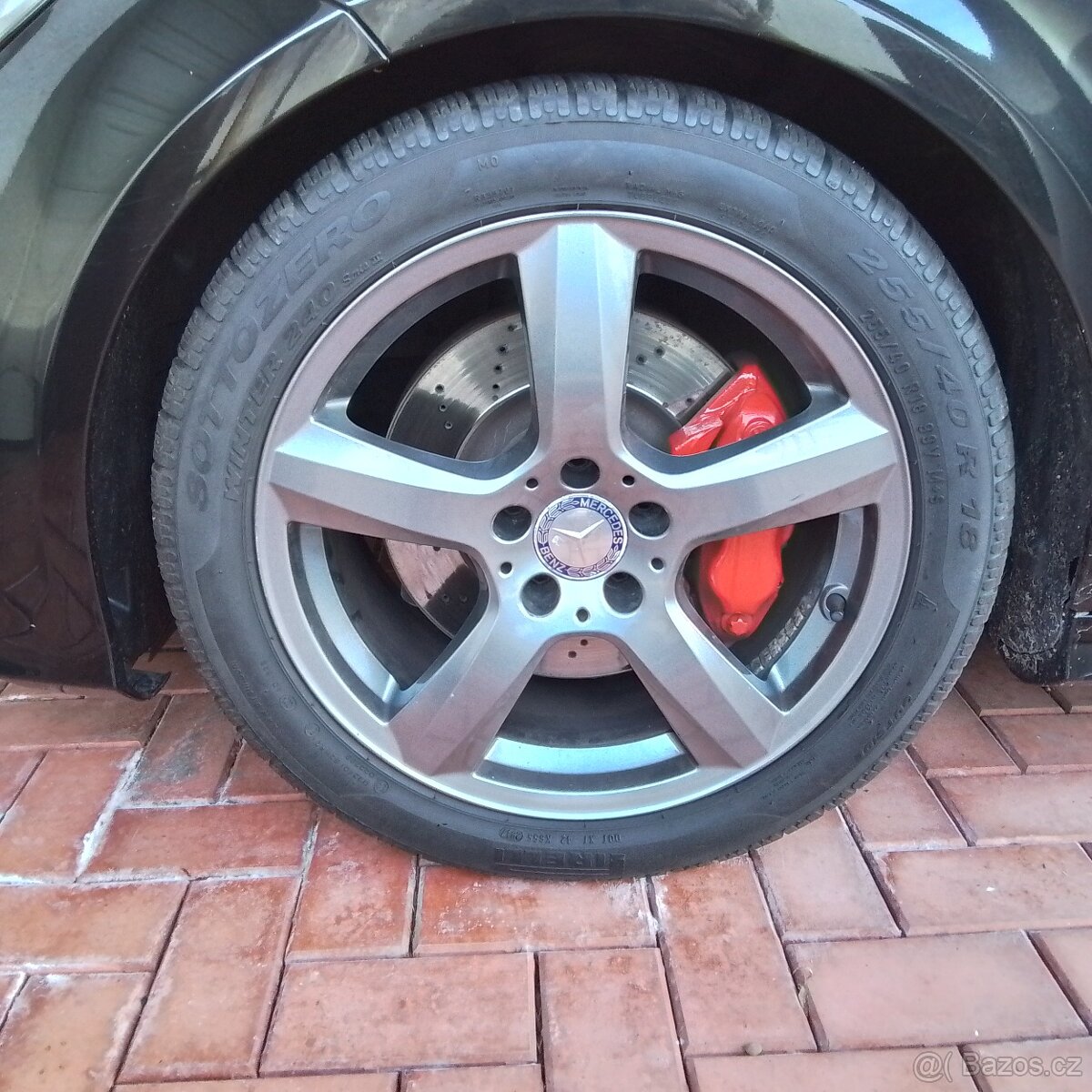 Mercedes zimni sada 255/40/18