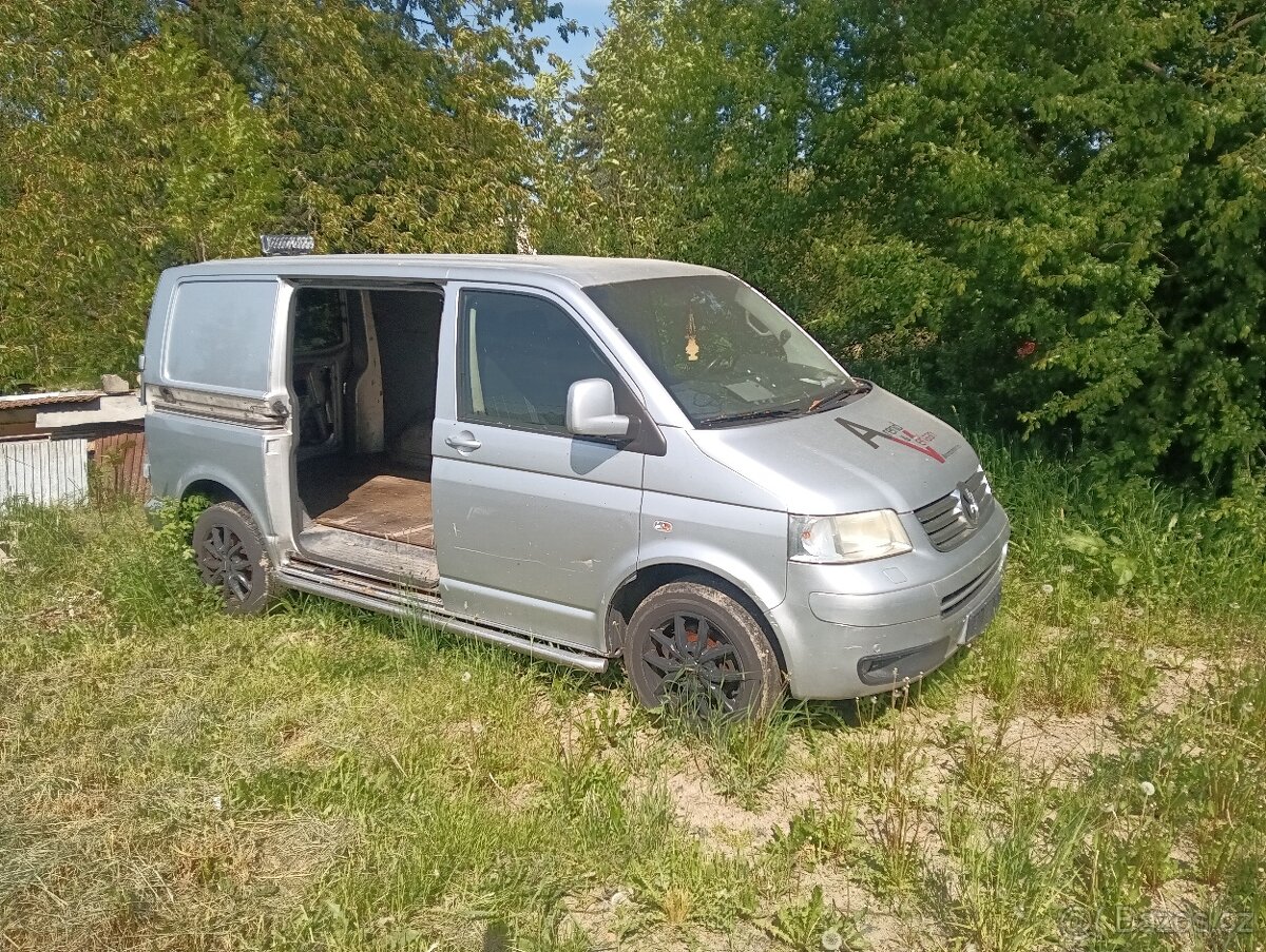 Volkswagen T5