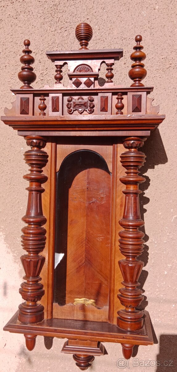 Starožitná bedna k hodinám Gustav Becker