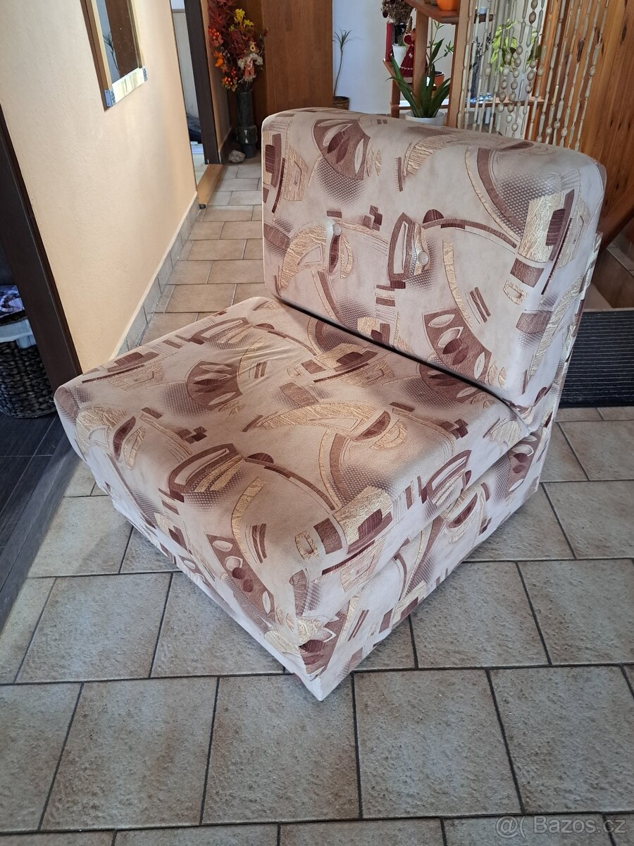 Křeslo - rozkládací (lůžko)