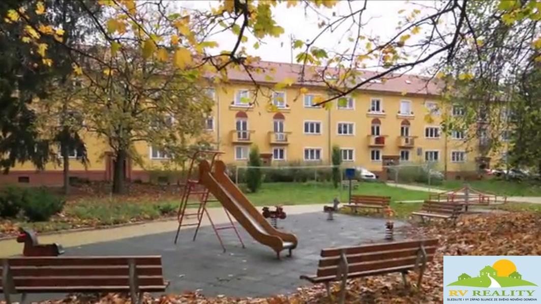 Pronájem bytu 3+1 v Pardubicích na Dukle