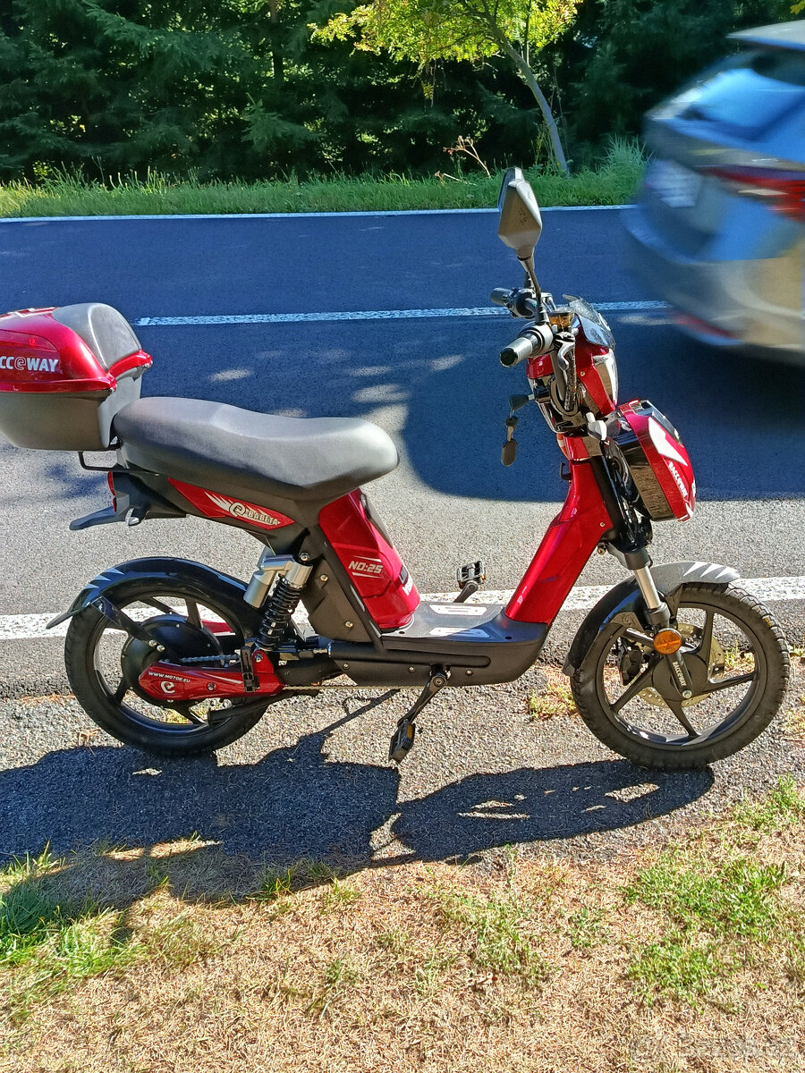 E-BABETA Racceway LION baterie speciální  edice