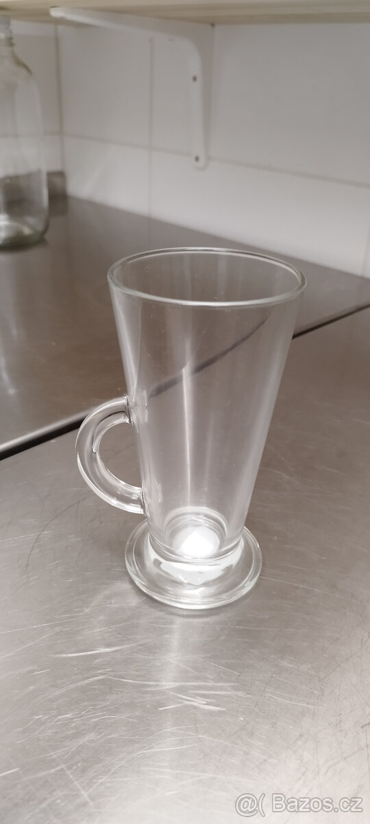 Sklenice s uchem na teplé nápoje 29 cl