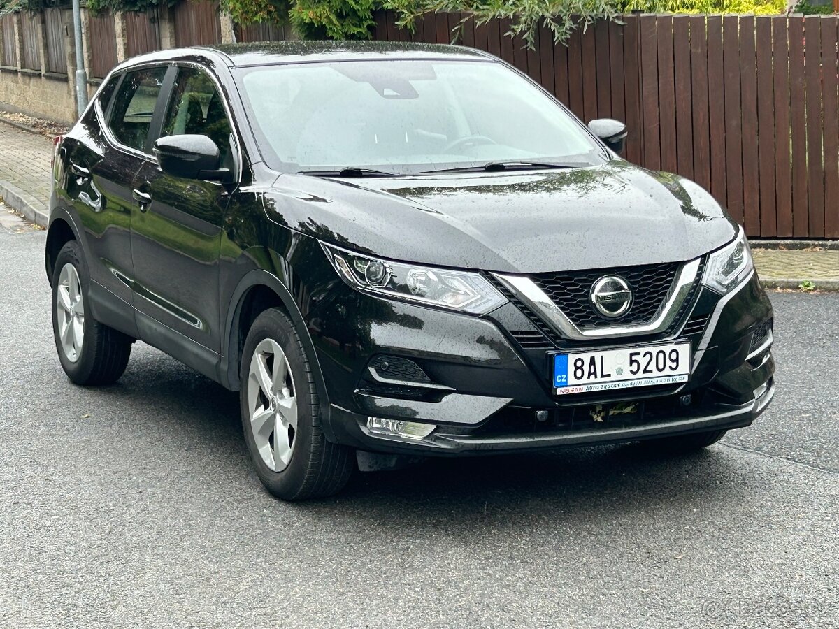 Nissan Qashqai 1.3 103kw 2021 ČR 1maj 36.300km