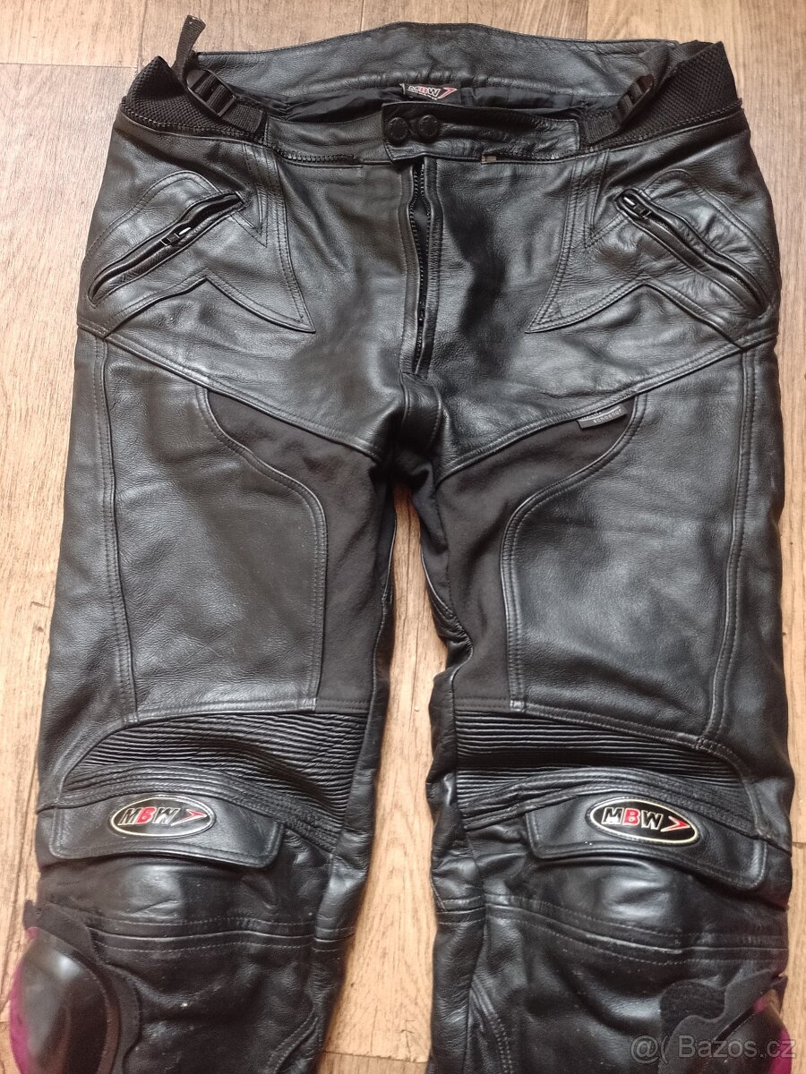 Motorkářské kalhoty