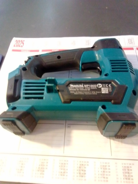 MP100DZ Makita kompresor 12V nový