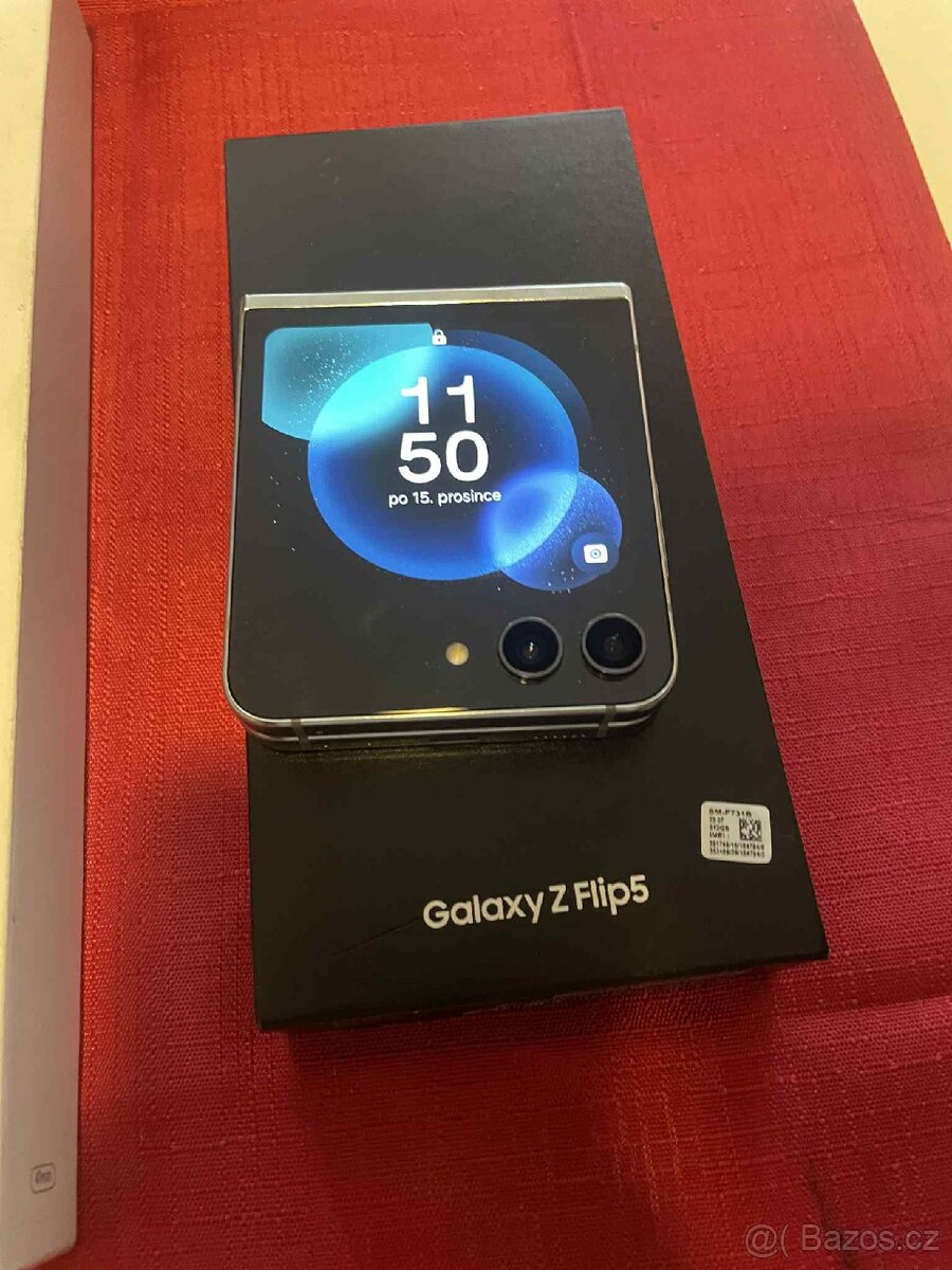 Samsung Z Flip 5