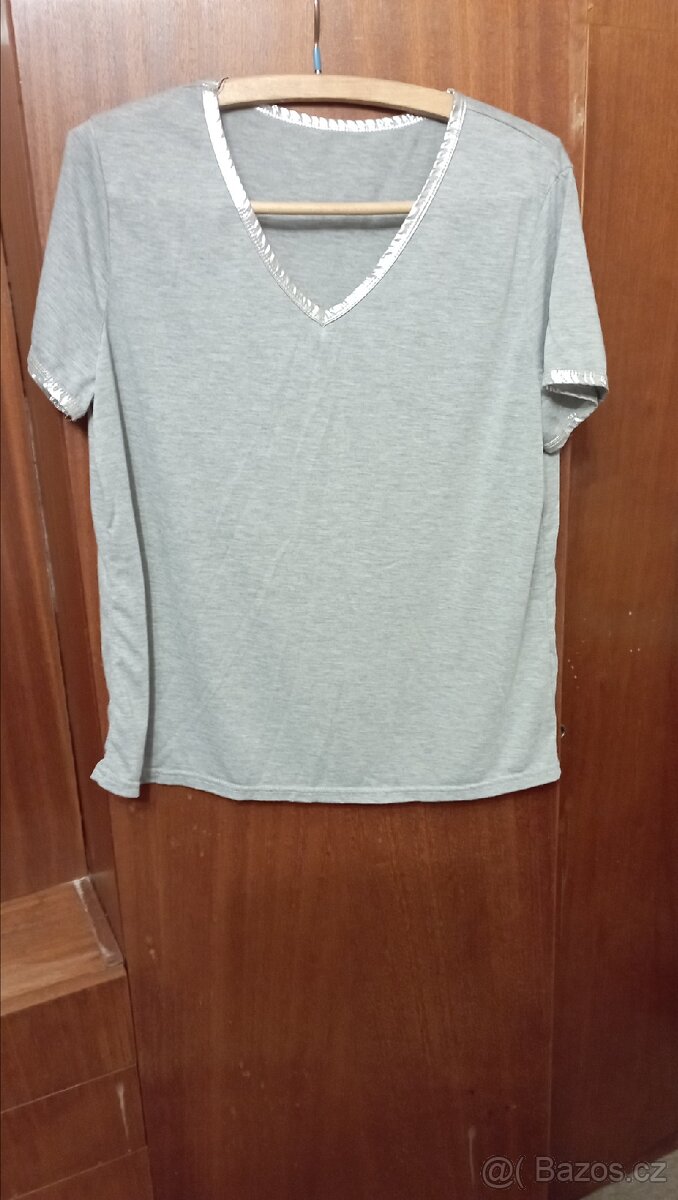 Dámské dívčí triko krátký rukáv M -L