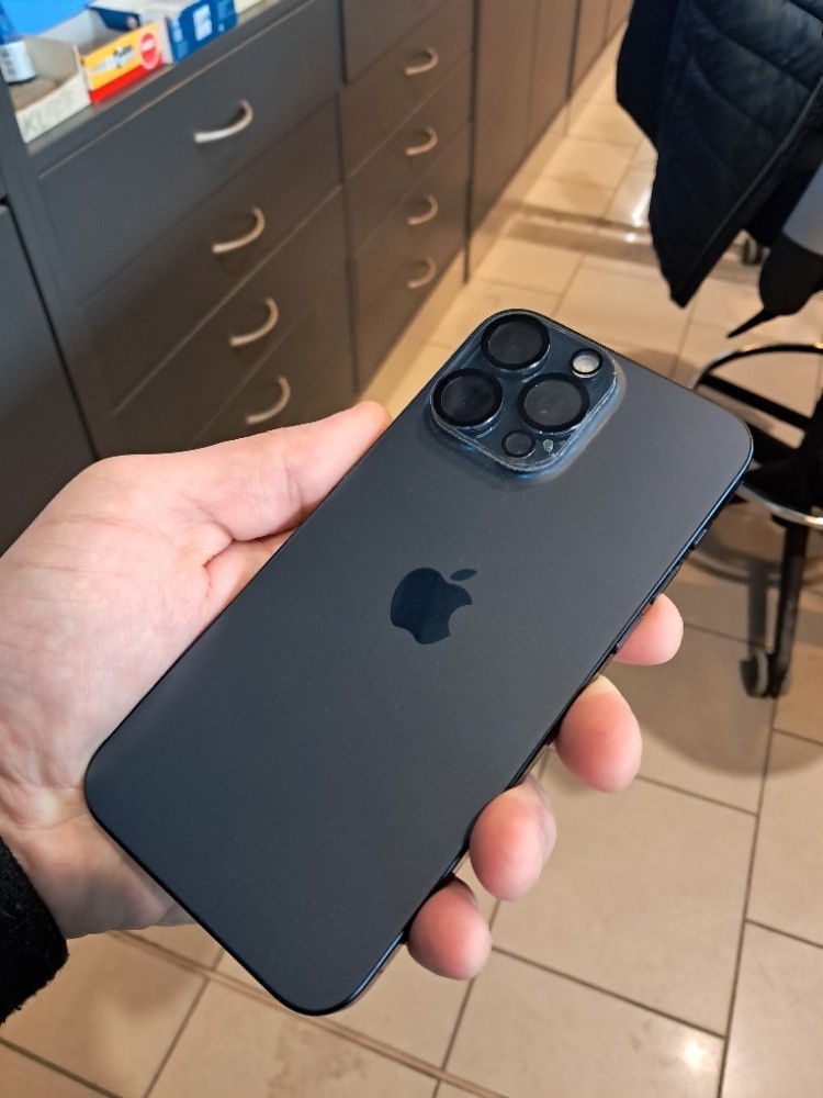 Iphone 15 pro max 256gb - Baterie 99%