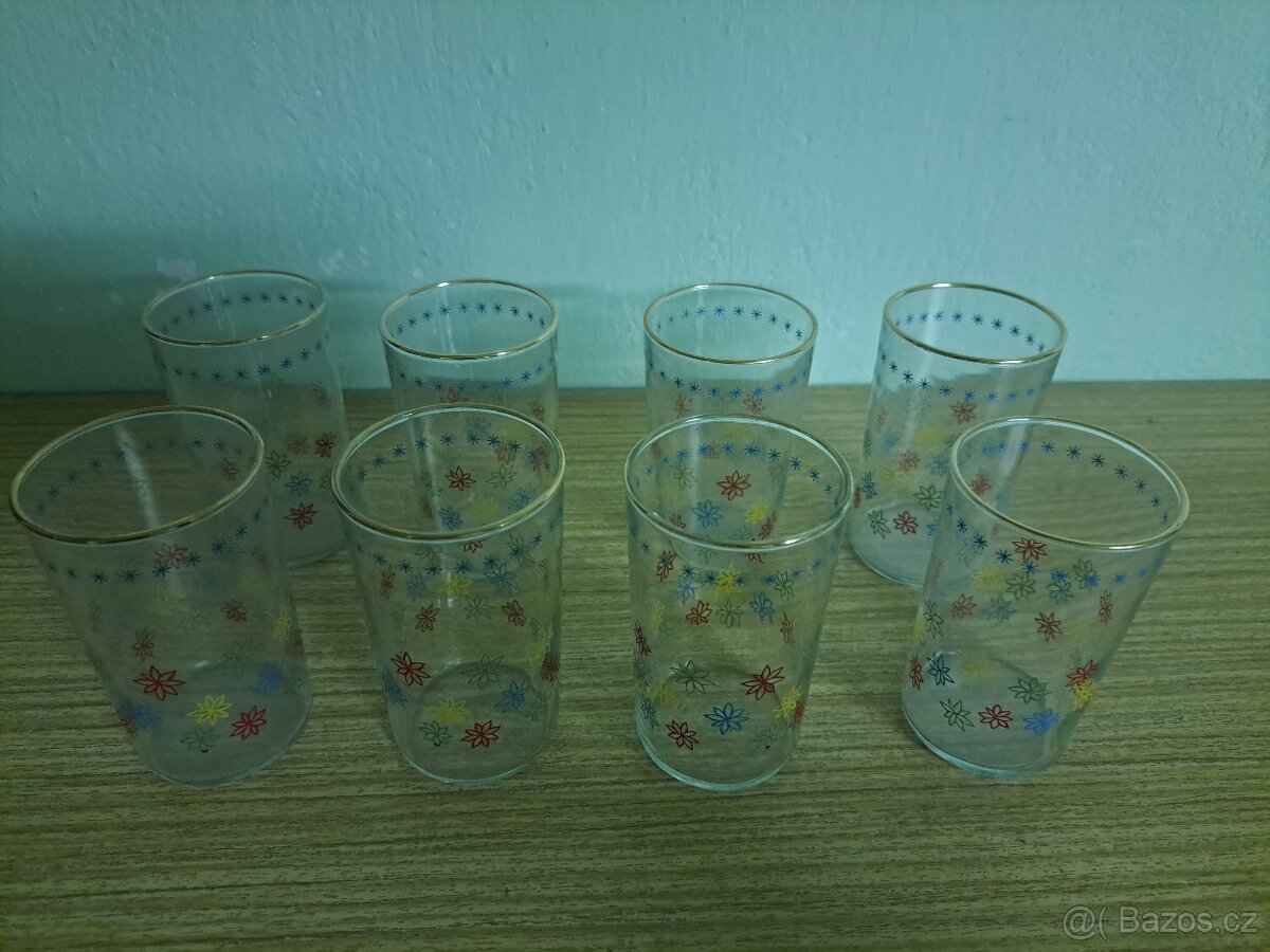 Sada 8x sklenička