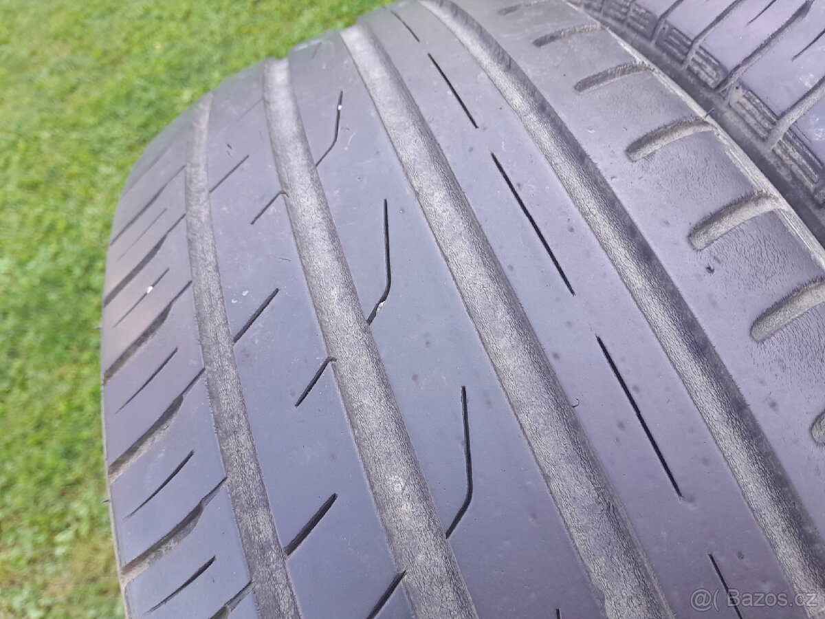 Toyo 225/55/19