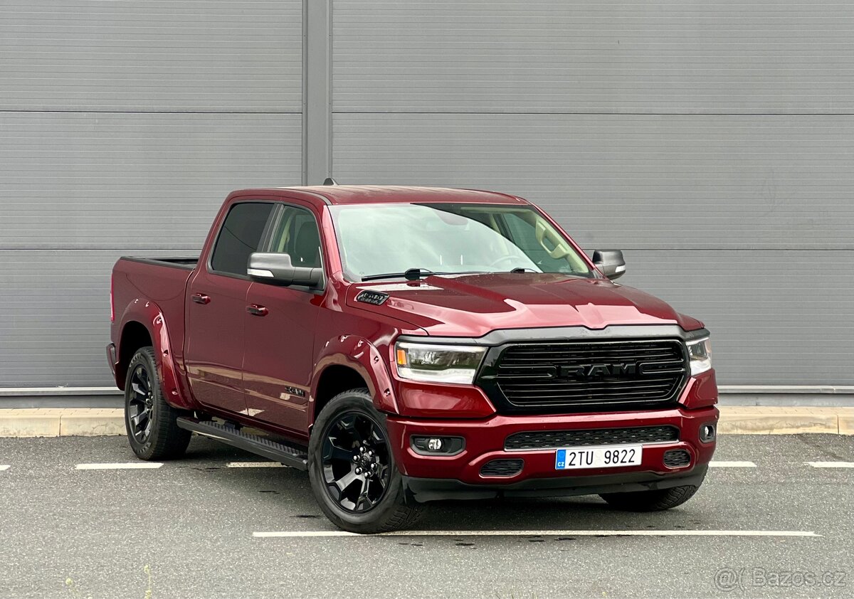 DODGE RAM 1500 5,7 V8 HEMI 295kw