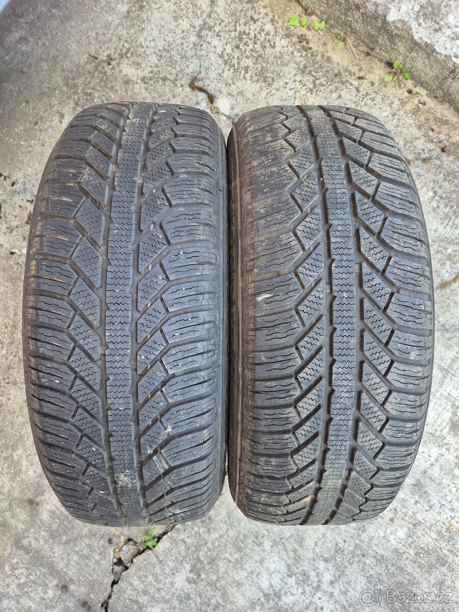 Pneu M+S 205/60 R16