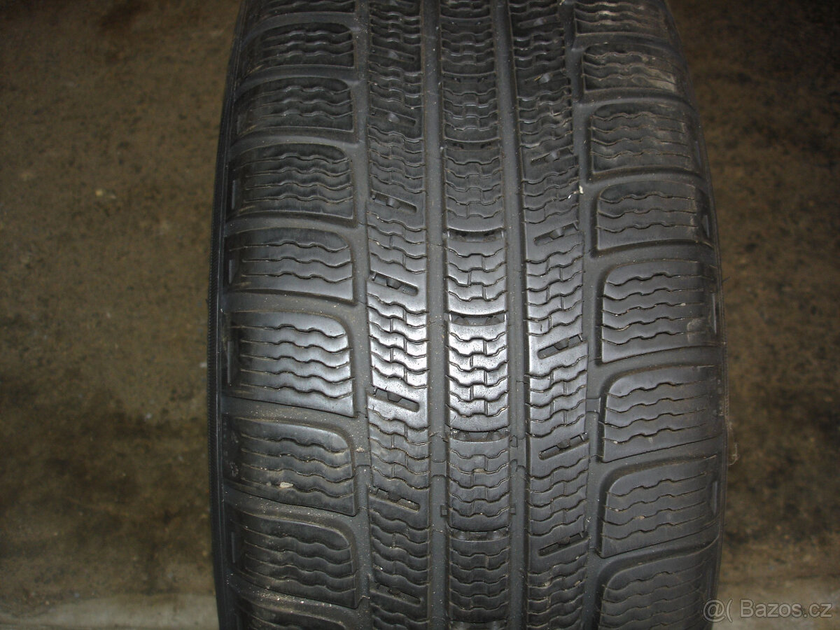 4x 16" obutá zimní kola na BMW.