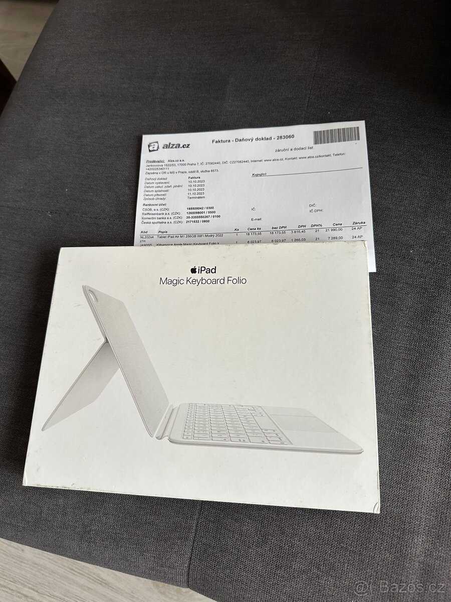 Magic Keyboard Folio