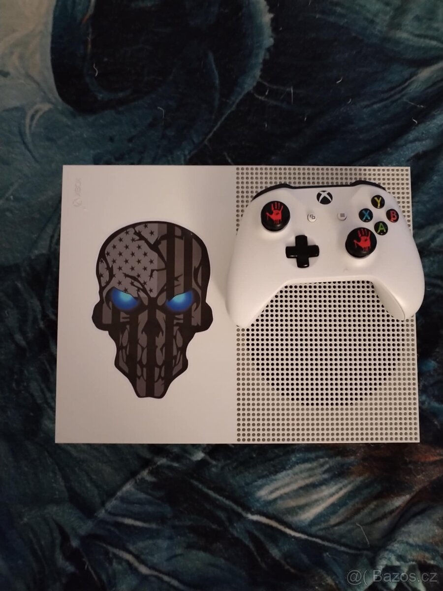 prodam xbox one s --1TB-- 2 hry--
