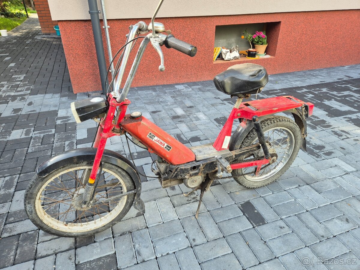 Babetta 207 s kartičkou, červená 7.