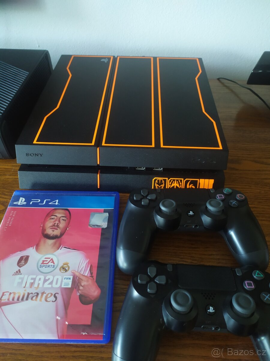 PlayStation 4 1tb call od duty Black Ops limited edition