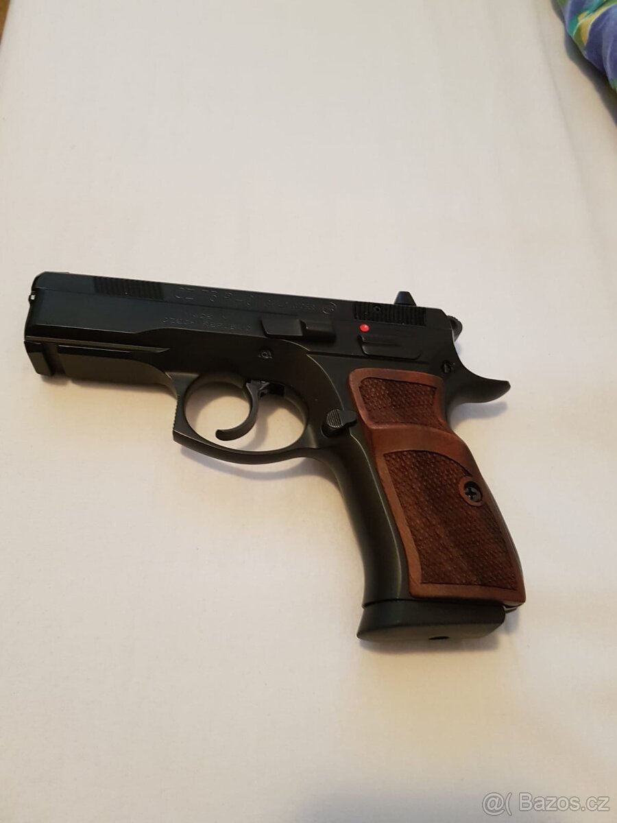 CZ P 01