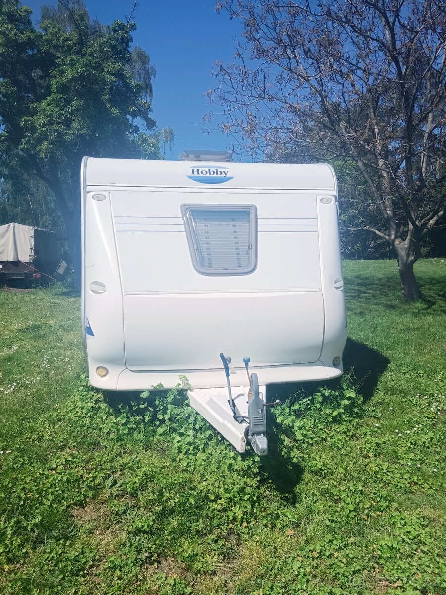 Prodám karavan hobby