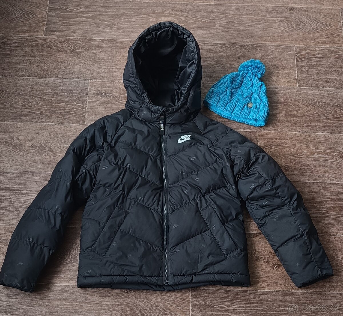 Dětská zimní bunda Nike vel. M 137/147