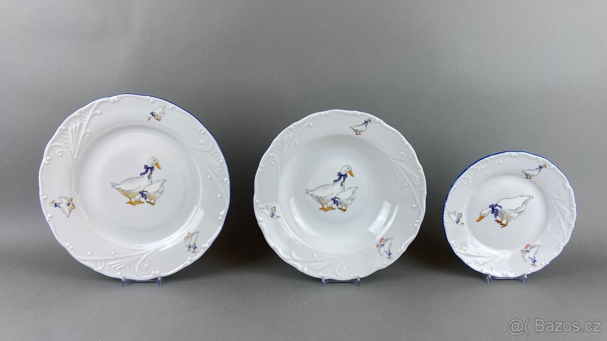 Porcelánová souprava pro 6 osob husy, modrá linka